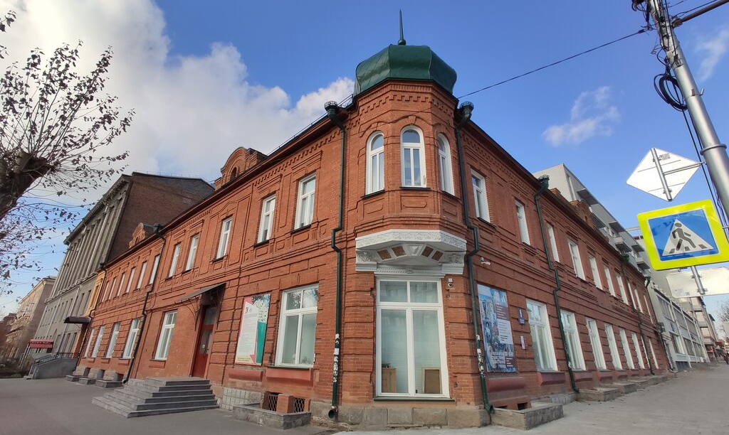 Здание Новосибирского художественного училища